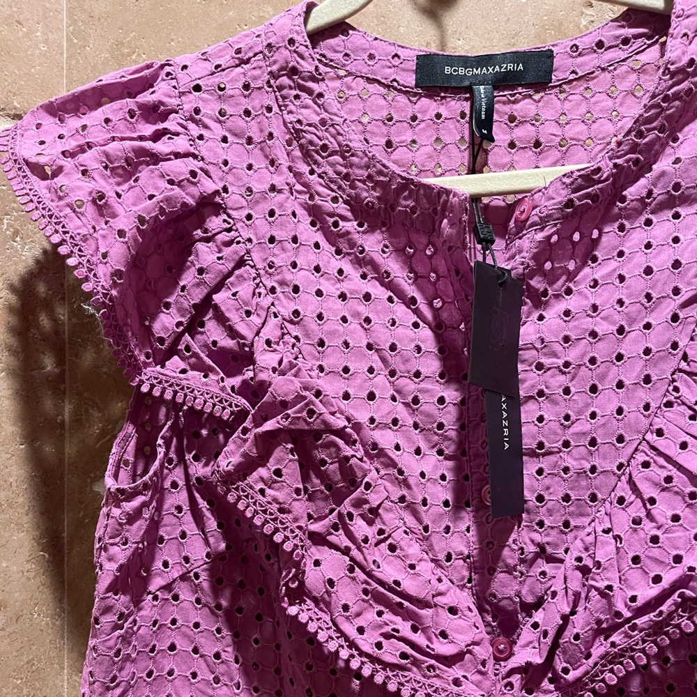 BCBGMaxAzria Magenta Eyelet Ruffle Tie-Front Sleeveless Top - Picture 2 of 5